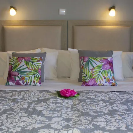 Blue Lagoon Apartment