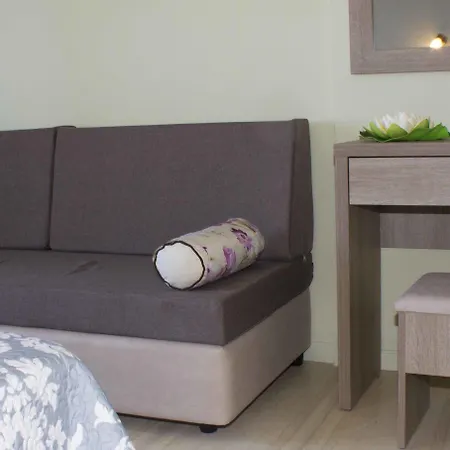 Blue Lagoon Apartment