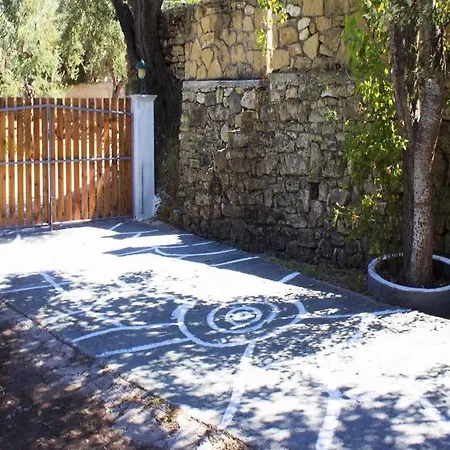 Blue Lagoon * Amoudi